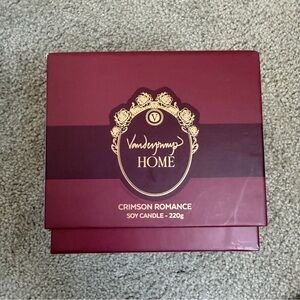 Vanderpump Home Decor Crimson Romance Soy Candle Red Box 220 gr Aromatherapy